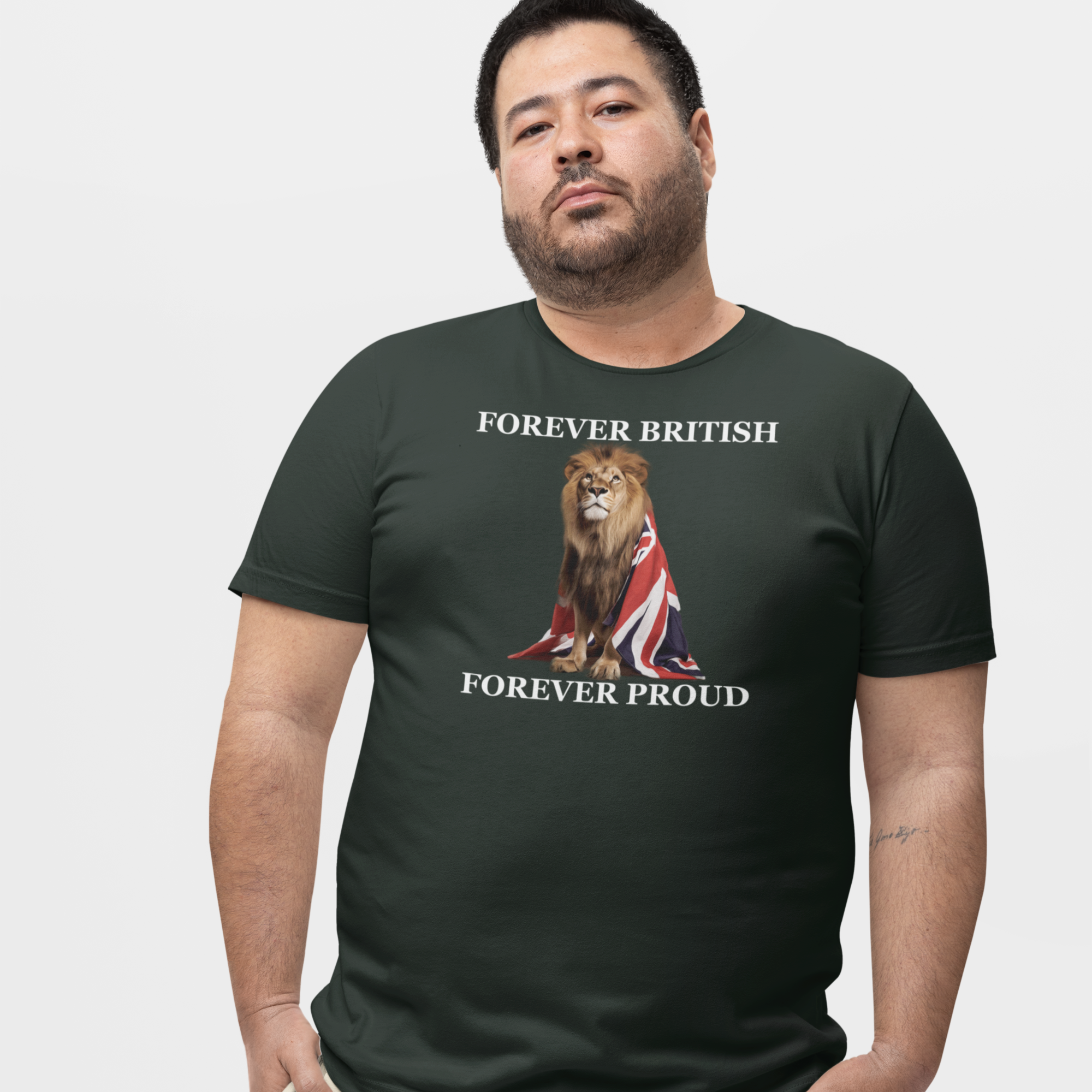 Regal Lion Union Jack T-Shirt: British Pride Ringspun Cotton Tee